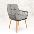Lois Rope Chair met Teak legs. Swiss Fabrics all weather kussens Weersbestendig Olefin rope in rug / arm Aluminium / Teak (68x66x85 cm) ~