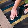 Cobra Bitudeck afdekband 7,5 cm. x 10 m¹ voor houten balk ~