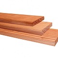 Douglas geprofileerd dekdeel. 1 zijde grof profiel. 1 zijde glad. 2.5x14.5x400 cm onbehandeld ~