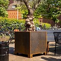 CorTen bloembak met pootjes (LxBxH) 140x140x80 cm. (2 mm.) ~