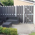 WPC-antraciet FSC tuinscherm "Design" recht 7L 13mm met alu liggers 39x900x1800mm bc ~