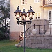 Pallas 230V staand armatuur 3-lichts 63cm excl paal, E27 max 3x 100W ~