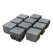 Donker grijs graniet G654 kinderkoppen 10x10x8 cm. (8,5 m²) ~