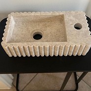 Sink3 flute cream 18x36x9 cm. ~