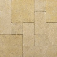 Duna beige - gezandstraald-gevibreerd Opus Romaans verband 3 cm dik ~