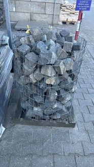 Kinderkop Gres gebruikt 8x10 cm. OP=OP ~