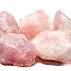 Half-edelsteen Rozenkwarts brokken ca. 1,5 kg. ST prijs ~