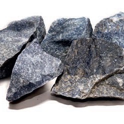 Half-Edelsteen Blauwkwarts ca. 1,5 kg (donkerblauwe aders) ~