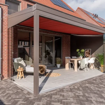 Verasol zonwering T200 (Suncontrol 150) onderdak B3500xU4500 mm, 8 steunen, 1-delig, 1 motor, in div