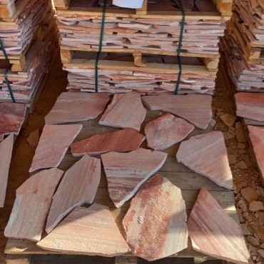Brazil Rosso flagstones 2,5-4 cm. ~