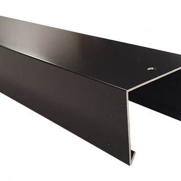Aluminium afdekkap met sponning (5.1 cm) 4.5x6.1x179.5 cm zwart RAL 9005 ~