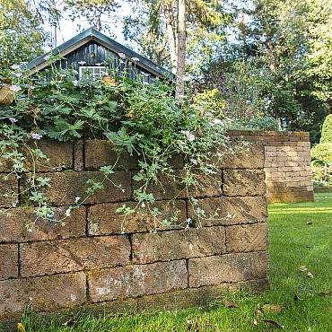Stapelblokken Tufsteen 37x11x11 cm. ~