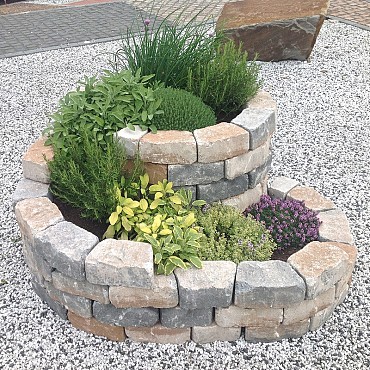 Promo wall kruidenspiraal Mount Everest ~