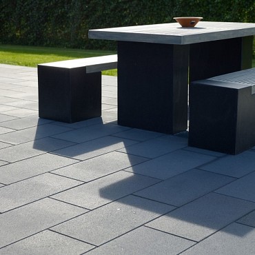 Strained Cole Black 60x30x6 cm. MF~