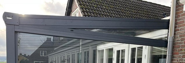 Verasol Aluminium Spiekozijn met glas 3 velden diepte 4000 mm (0-500mm 270-110mm) Wit RAL 9010 / Antraciet / Brons structuurlak~