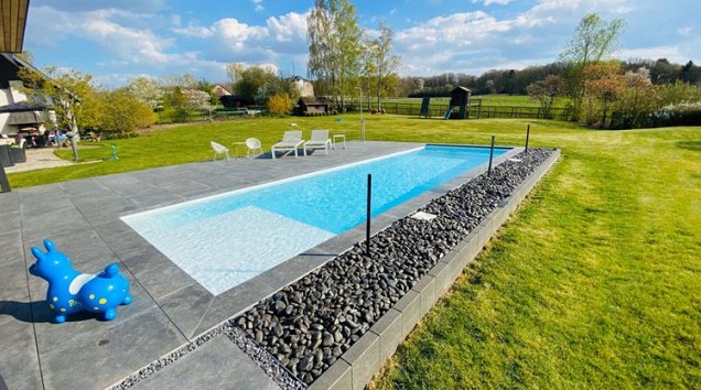 Pebbles Deep Black 40-60mm - 25 kg ~