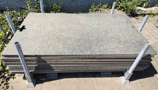 Verhuur rijplaten 2x1 mtr.