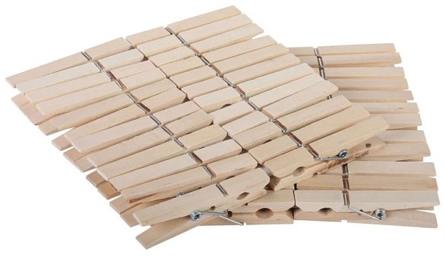 Wasknijpers hout 48 stuks ~