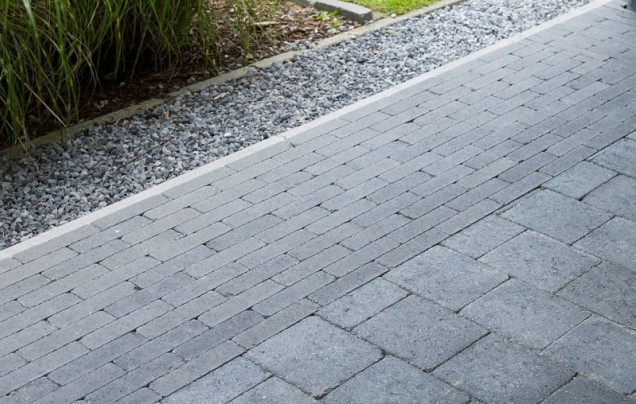 Light Tumbled Cole Black 20x5x6 cm. ~