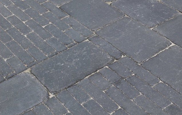 Light Tumbled Cole Black 30x20x6 cm. ~