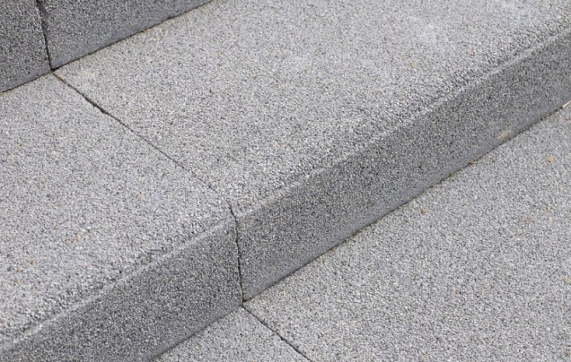 Metal Light Blue Traptrede 50x40x15 cm. ZF (uitlopend 2026) ~