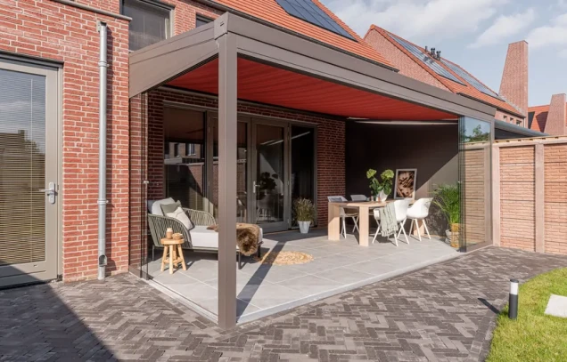 Verasol zonwering T200 onderdak B6500xU2500 mm, 6 steunen, 2-delig, 2 motoren, in diverse kleuren ~