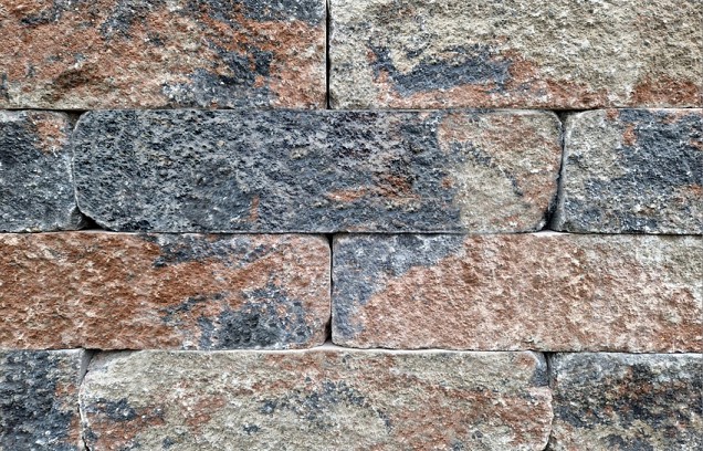 Rockwall XL Cressida getrommeld 60x15x15 cm. ~