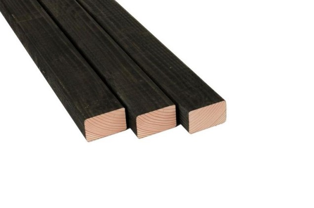 Douglas geschaafde regel gedroogd 4,5x7x400 cm. zwart. ~