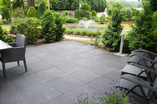 MBI GeoColor 3.0 Tops Graphite Roast 60x60x4 cm. F30 OP=OP (uitlopend 25/26) ~