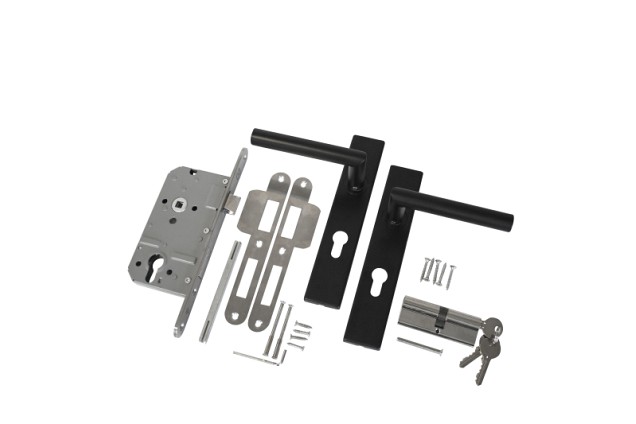 RVS luxe deurbeslagset zwart gecoat. SKG keurmerk met slotkast, cilinder, slot en duimen. ~