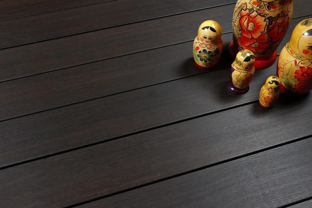 FelixWood Thermo Bamboe Melody 18x103mm dark  grof/glad-Woca voorgeolied clip-kops tong+groef ~