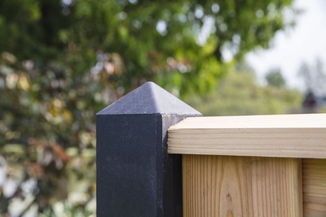 Betonpaal glad diamantkop 10x10x280 cm. antraciet ongecoat tussenpaal ~