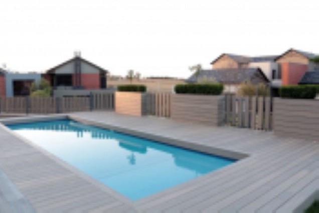 WPC 22,5x138 mm. L=300 cm. Fiberdeck Premium RHK Light Grey ~