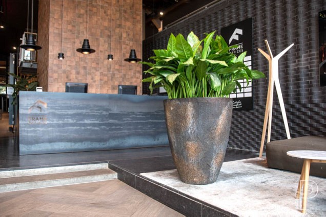 Pottery Pots plantenbak Oscar XL Imperial Brown ø72x105 cm ~