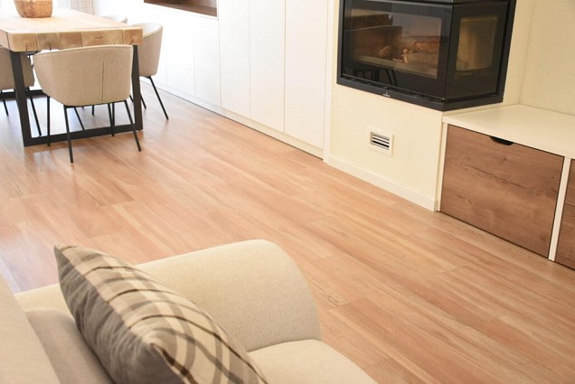 Zwembadrand recht Rodeno Roble 120x31,5x1,4 cm. ~