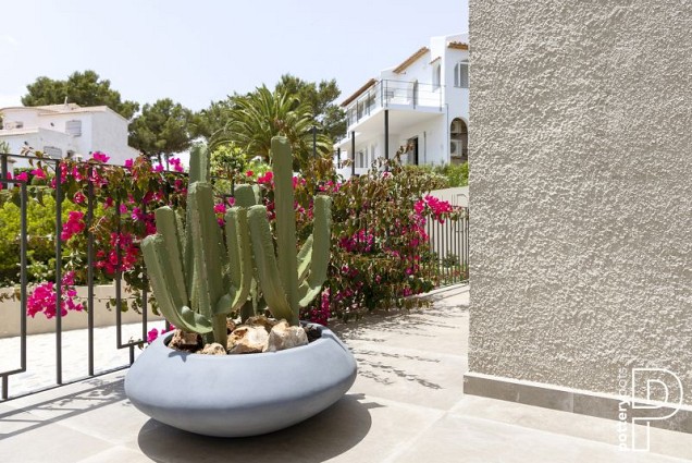 Pottery Pots plantenbak Tara L Grey hoogte: 30 diameter: 80~