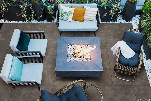 Ceramic Connect Carisio Nero Design 60x60x4,8 cm. ~