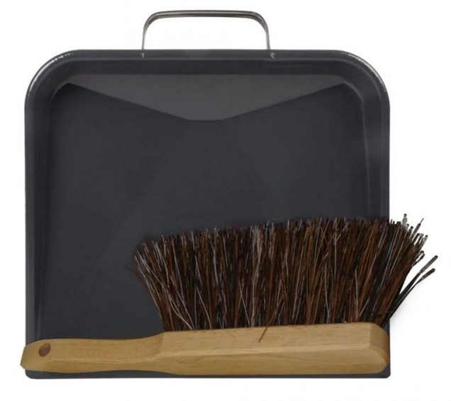 Stofblik blix met stoffer gelakt ~