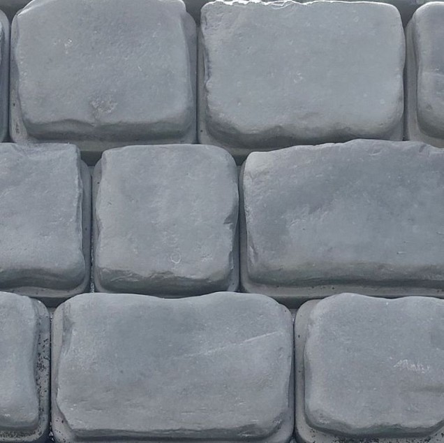 Courtstones Natural Belgian Blue 21,5/18,5/16,5/14,5/13,5x12,9x6 cm. ~