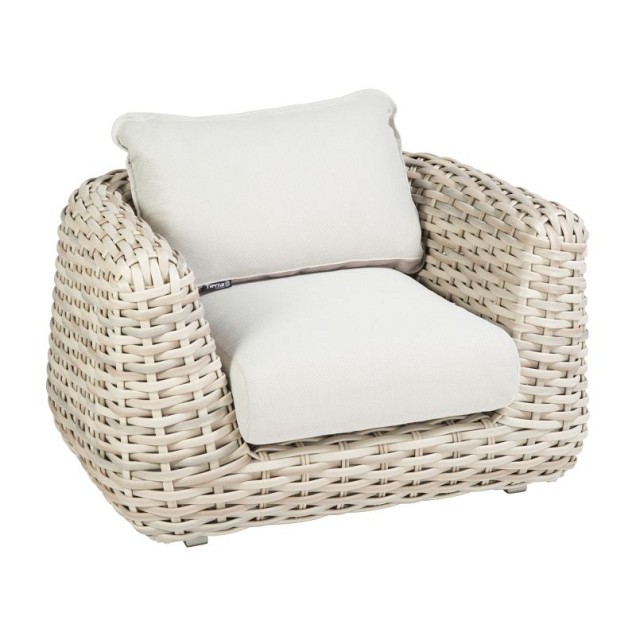 Wakkanda Lounge Chair robuuste 20 mm PE draad. Swiss Fabrics all weather kussens Kubo (117x100x85 cm) ~