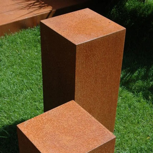 Corten U-sokkel (LxBxH) 50x50x80 cm. (2 mm.) ~