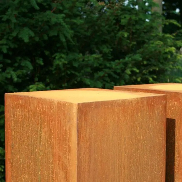 Corten U-sokkel (LxBxH) 50x50x80 cm. (2 mm.) ~