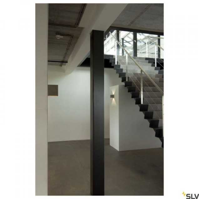 SOLID CUBE zwart zandsteen 1xG9 ~