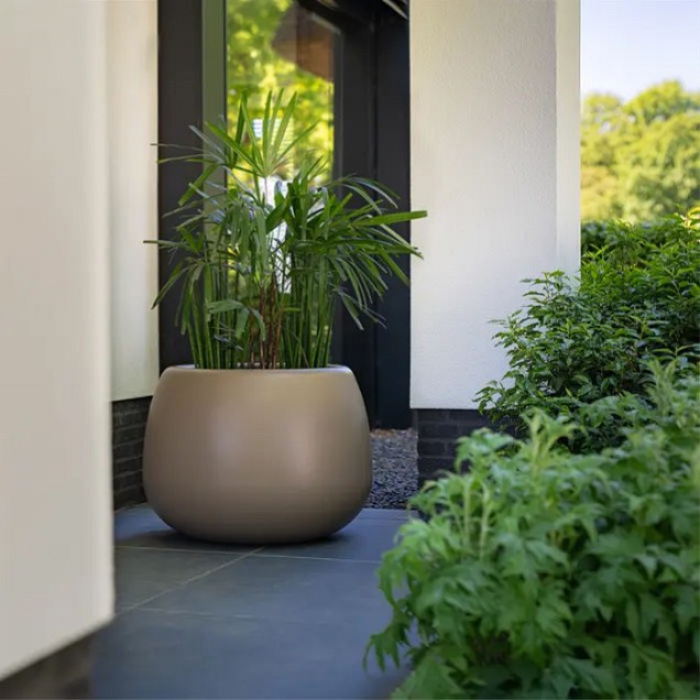 Ronde bolle polyester bloembak Ø120x70 cm. ~