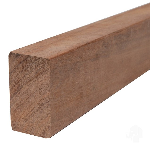 Angelim Vermelho FSC regel 45x68mm  - lengte: 450 cm ~