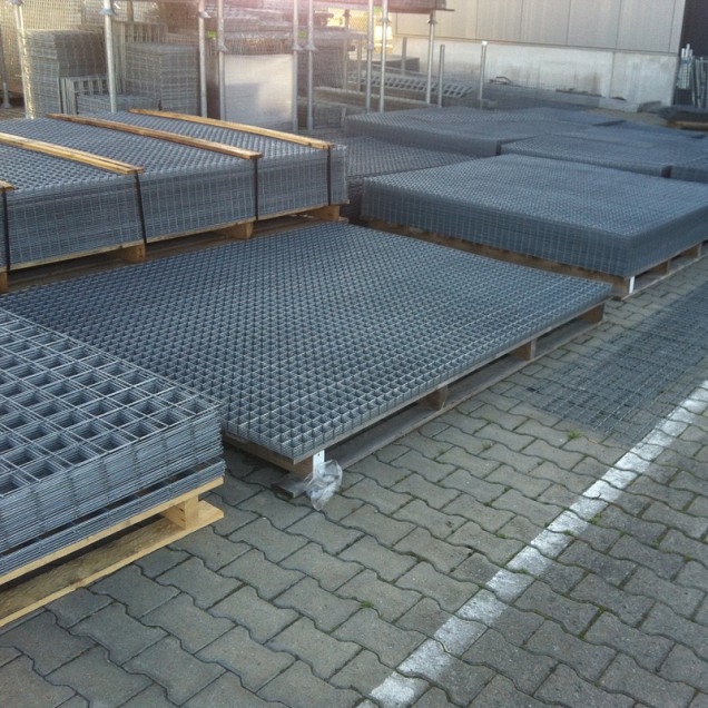 Gaaspaneel 200x125  MAAS 5x5 (4mm)  Galfan ~