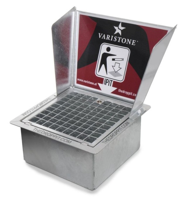 Varistone DropPit incl. achterscherm OP=OP ~