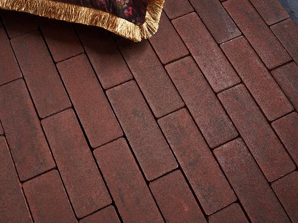 DF Sobral 21x6,8x8 cm. ~