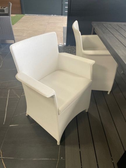 Barcelona Armchair White Aktie OP=OP