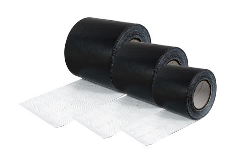 GSB gras plaktape/zelfklevendlijmband 12,5 cm. (LET OP: schoonsnijden is noodzakelijk) ~